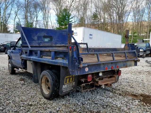 1FDAF57F6XEA16688 - 1999 FORD F550 SUPER BLUE photo 3