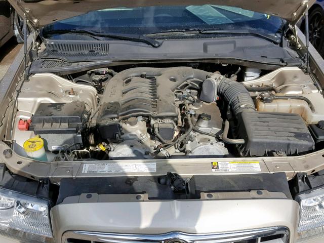 2C3KA53G56H497972 - 2006 CHRYSLER 300 TOURIN GOLD photo 7