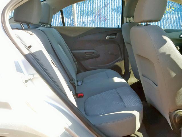 1G1JA5SH9E4183618 - 2014 CHEVROLET SONIC LS SILVER photo 6