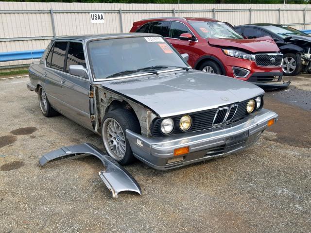 WBADC7400J1718071 - 1988 BMW 535 BASE SILVER photo 1