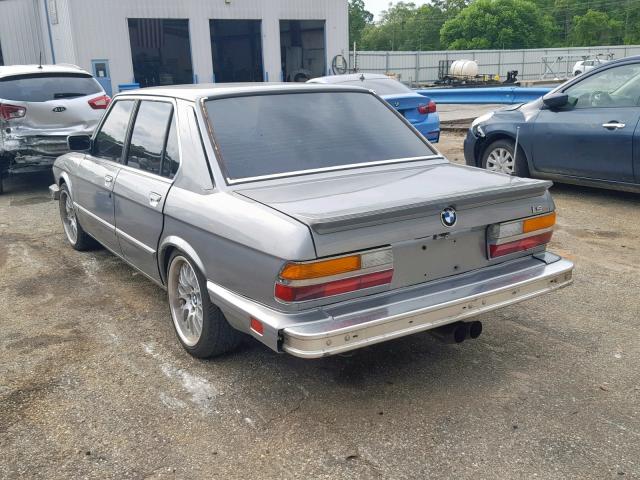 WBADC7400J1718071 - 1988 BMW 535 BASE SILVER photo 3