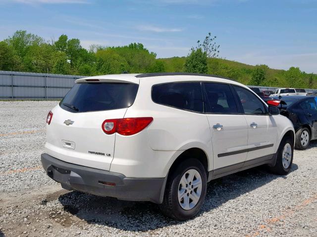 1GNKREED7B7227908 - 2011 CHEVROLET TRAVERSE WHITE photo 4