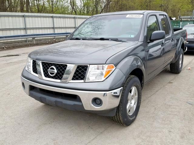 1N6AD09W57C455657 - 2007 NISSAN FRONTIER C GRAY photo 2