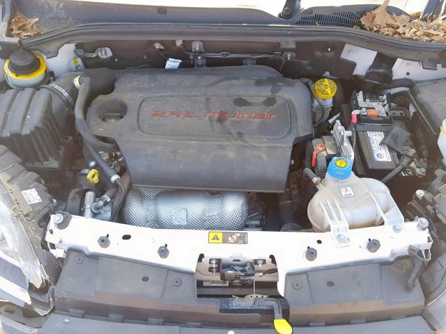 ZFBERFAT3F6A76833 - 2015 RAM PROMASTER 白色 照片 7