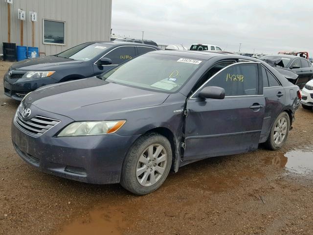 4T1BB46KX8U052318 - 2008 TOYOTA CAMRY HYBR GRAY photo 2