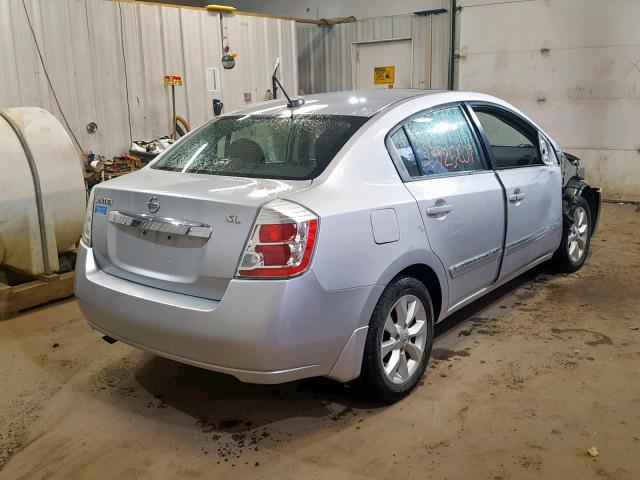 3N1AB6AP5AL689988 - 2010 NISSAN SENTRA 2.0 SILVER photo 4