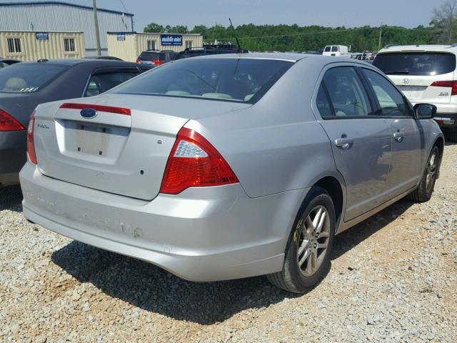 3FAHP0GA9AR252477 - 2010 FORD FUSION S SILVER photo 4