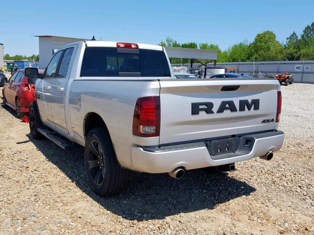 1C6RR7HT9JS135172 - 2018 RAM 1500 SPORT SILVER photo 3