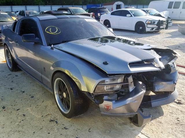 1ZVFT82H675305287 - 2007 FORD MUSTANG GT SILVER photo 1