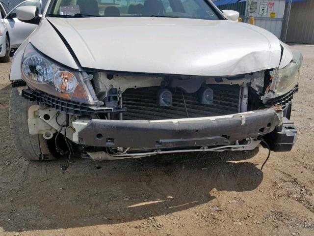 1HGCP36808A067843 - 2008 HONDA ACCORD EXL WHITE photo 9