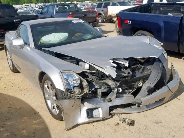 1G6YV34A945604103 - 2004 CADILLAC XLR SILVER photo 1