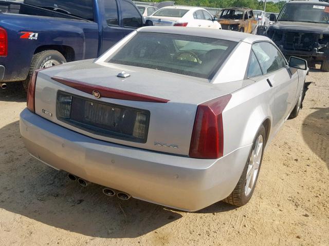 1G6YV34A945604103 - 2004 CADILLAC XLR SILVER photo 4