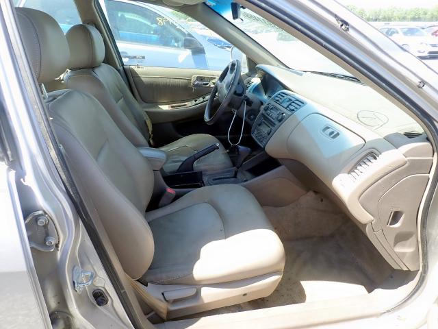 1HGCG1658XA024389 - 1999 HONDA ACCORD EX SILVER photo 5