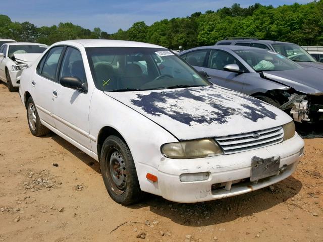 1N4BU31D5SC236988 - 1995 NISSAN ALTIMA XE WHITE photo 1