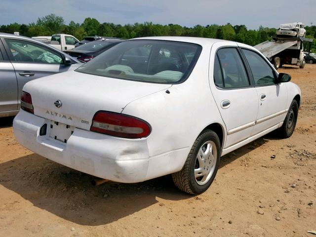 1N4BU31D5SC236988 - 1995 NISSAN ALTIMA XE WHITE photo 4