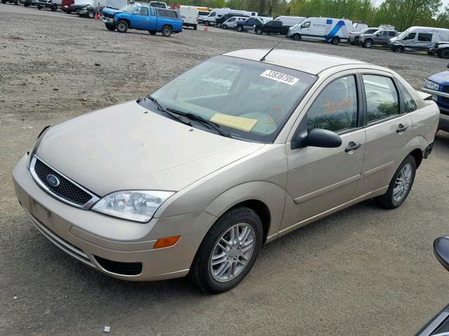 1FAFP34N77W288626 - 2007 FORD FOCUS ZX4 GOLD photo 2