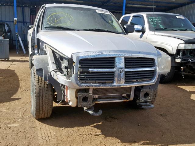 1D7HW48K57S103837 - 2007 DODGE DAKOTA QUA SILVER photo 9