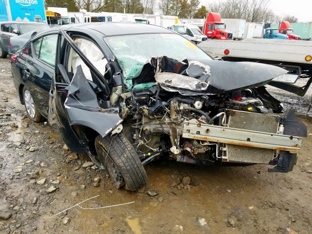 3N1CN7AP9HL816743 - 2017 NISSAN VERSA S  photo 1