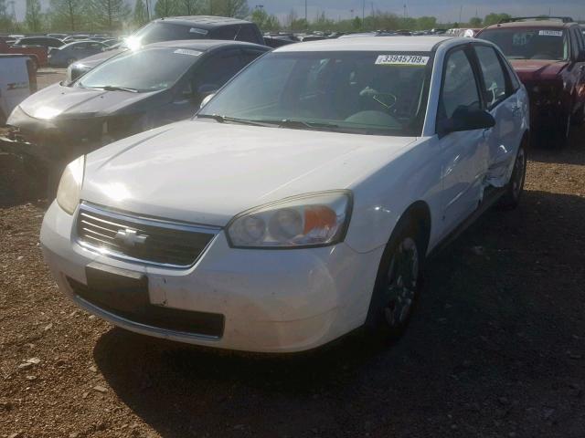 1G1ZS68N57F152232 - 2007 CHEVROLET MALIBU MAX WHITE photo 2