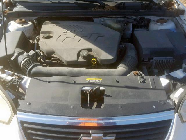 1G1ZS68N57F152232 - 2007 CHEVROLET MALIBU MAX WHITE photo 7