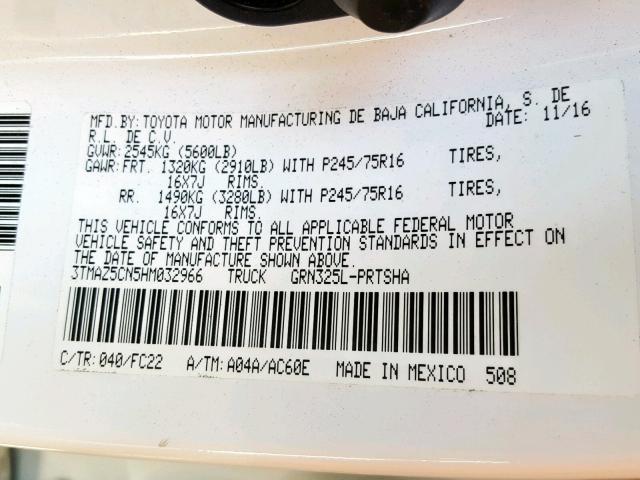 3TMAZ5CN5HM032966 - 2017 TOYOTA TACOMA DOU WHITE photo 10