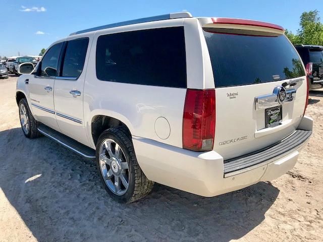 1GYFK668X7R299842 - 2007 CADILLAC ESCALADE E WHITE photo 3