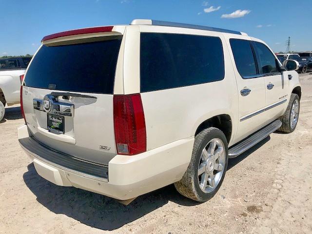 1GYFK668X7R299842 - 2007 CADILLAC ESCALADE E WHITE photo 4