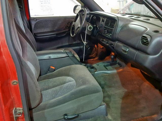 1B7GG22Y3WS746853 - 1998 DODGE DAKOTA RED photo 5