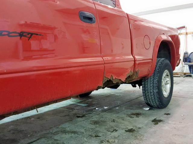 1B7GG22Y3WS746853 - 1998 DODGE DAKOTA RED photo 9