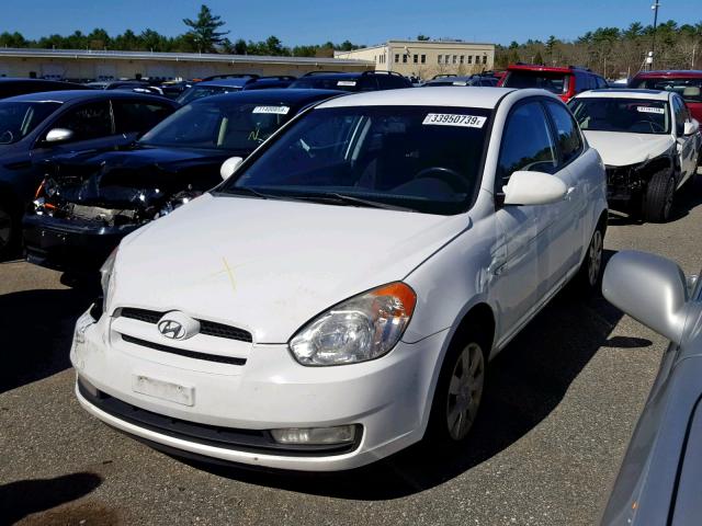 KMHCN36C97U006220 - 2007 HYUNDAI ACCENT SE WHITE photo 2