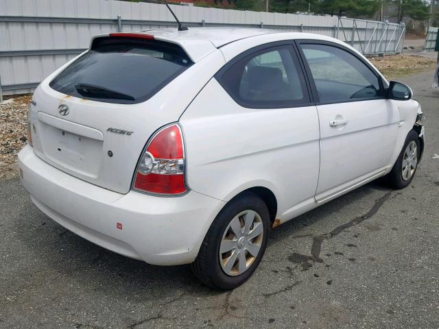 KMHCN36C97U006220 - 2007 HYUNDAI ACCENT SE WHITE photo 4