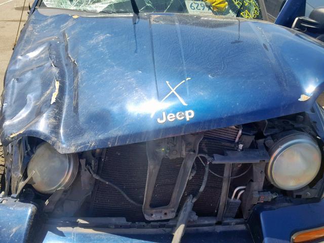 1J8GL58K62W236315 - 2002 JEEP LIBERTY LI BLUE photo 7