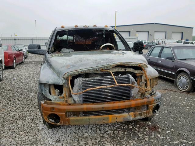 3D7KU28CX4G221829 - 2004 DODGE RAM 2500 S ნაცრისფერი ფოტო 9