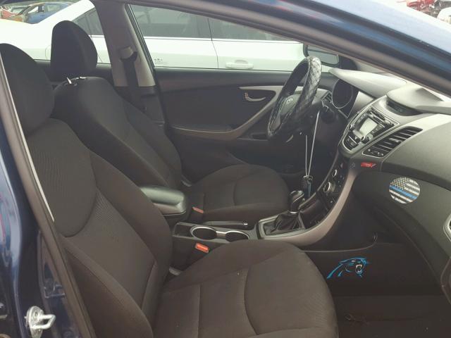 KMHDH4AE4GU567421 - 2016 HYUNDAI ELANTRA SE BLUE photo 5