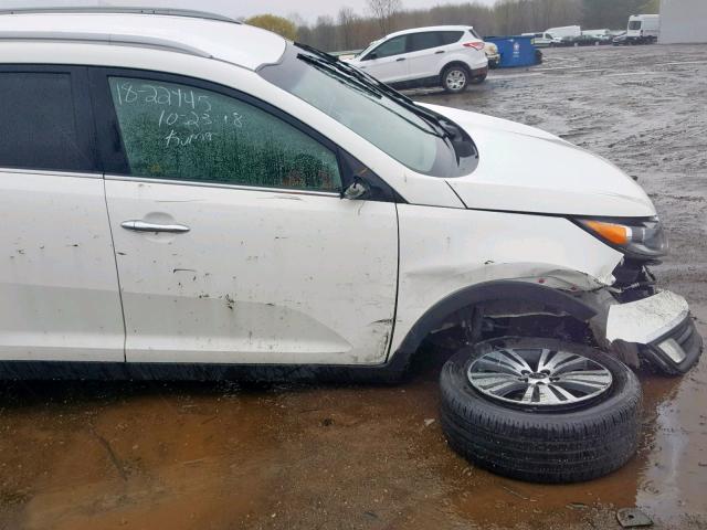 KNDPC3AC4F7723365 - 2015 KIA SPORTAGE E WHITE photo 9