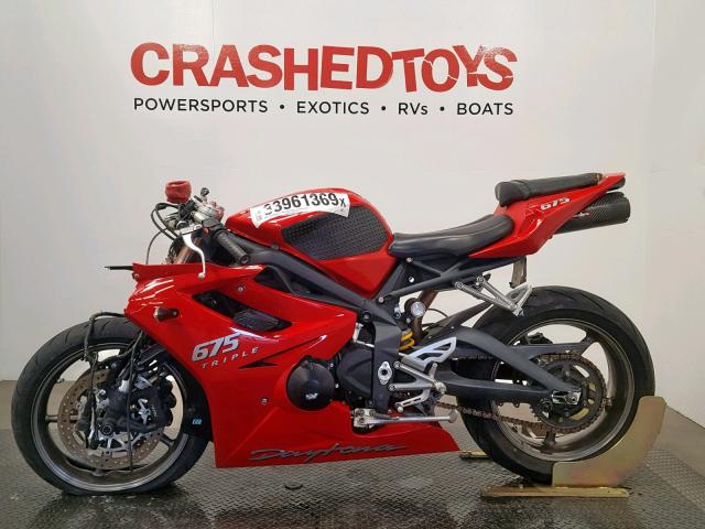 SMTD00NS89J395873 - 2009 TRIUMPH MOTORCYCLE DAYTONA 67 RED photo 3