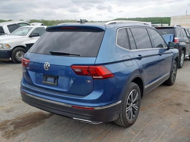 3VV3B7AX8JM073287 - 2018 VOLKSWAGEN TIGUAN SE BLUE photo 4