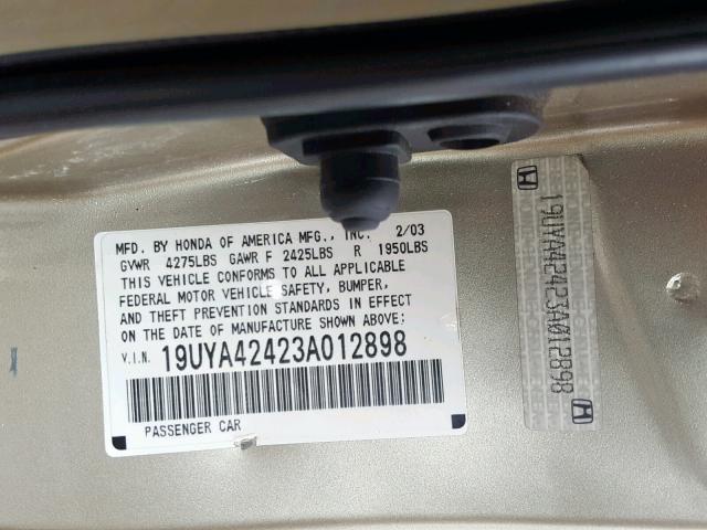 19UYA42423A012898 - 2003 ACURA 3.2CL BEIGE photo 10