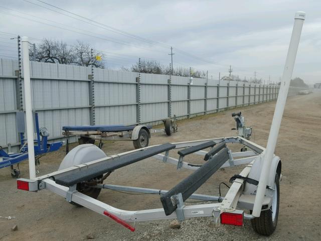 1ZEVADNU5GA004410 - 2016 BOAT TRAILER SILVER photo 4