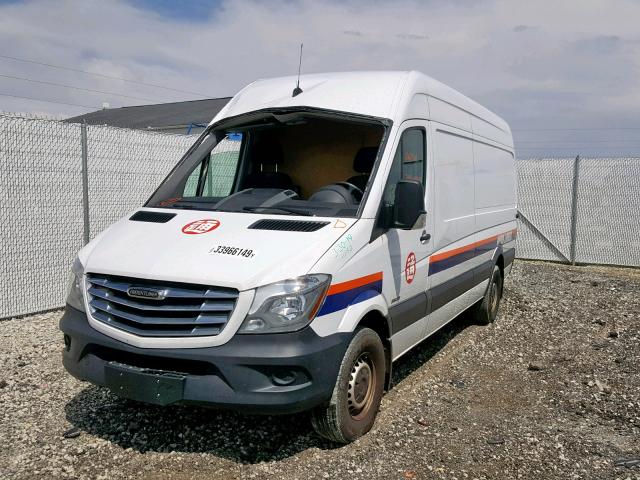 WDYPE8DC7F5976943 - 2015 FREIGHTLINER SPRINTER 2 WHITE photo 2