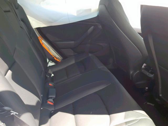 5YJ3E1EBXJF178984 - 2018 TESLA MODEL 3 WHITE photo 6