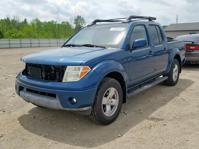 1N6AD07W35C445404 - 2005 NISSAN FRONTIER C BLUE photo 2