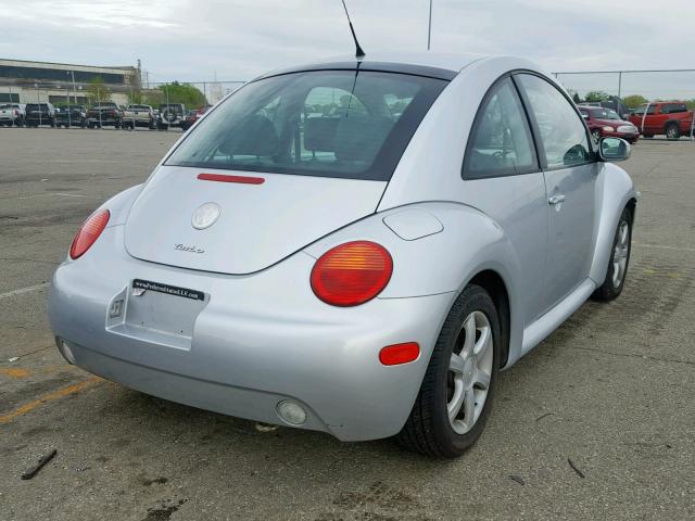 3VWCD31C14M406610 - 2004 VOLKSWAGEN NEW BEETLE Gümüş foto 4