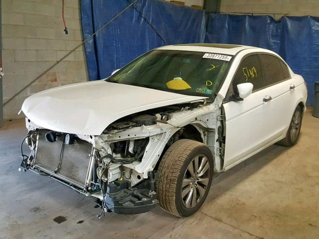 1HGCP3F8XCA011272 - 2012 HONDA ACCORD EXL WHITE photo 2