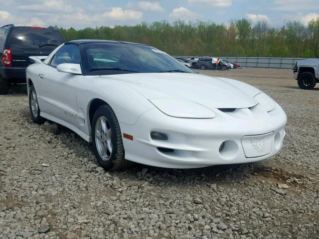 2G2FV22G3X2223146 - 1999 PONTIAC FIREBIRD F WHITE photo 1