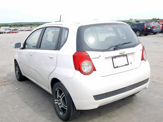 KL1TD66E89B387946 - 2009 CHEVROLET AVEO LS WHITE photo 3