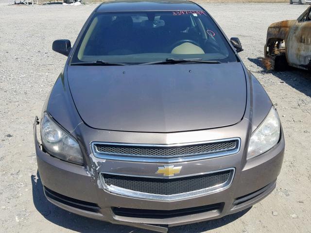 1G1ZB5E19BF382182 - 2011 CHEVROLET MALIBU LS GRAY photo 9