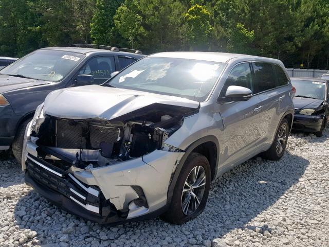 5TDZARFH4JS035130 - 2018 TOYOTA HIGHLANDER SILVER photo 2