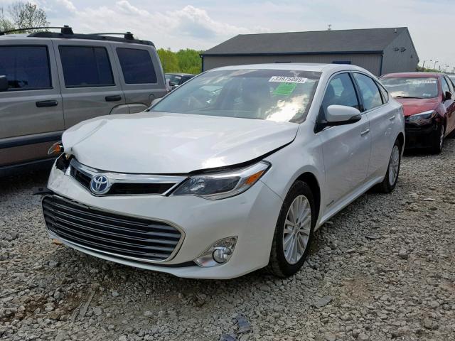 4T1BD1EB7EU034154 - 2014 TOYOTA AVALON HYB WHITE photo 2