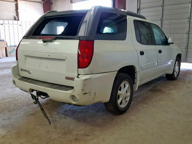 1GKES12SX46161614 - 2004 GMC ENVOY XUV WHITE photo 4